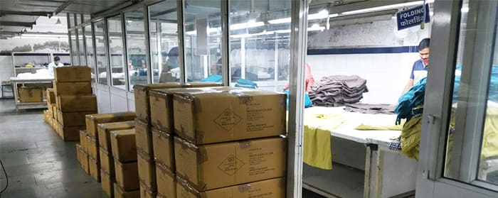 Custom packing barcoding and global freight export